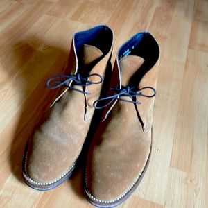 Thursday Boot Scout Chukka suede